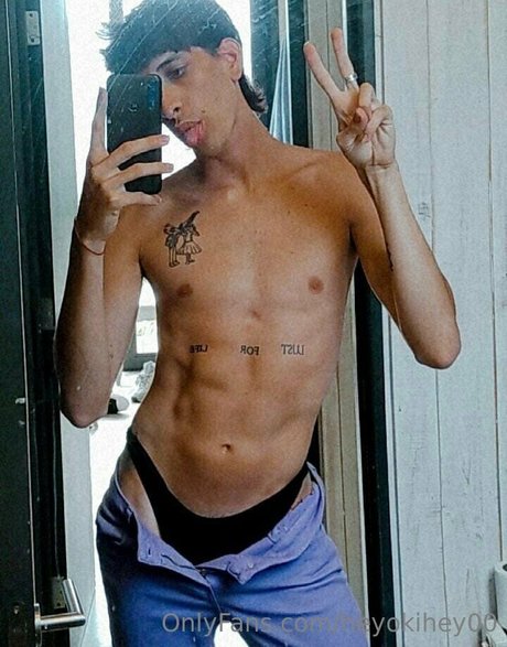 heyokihey00 model nude img