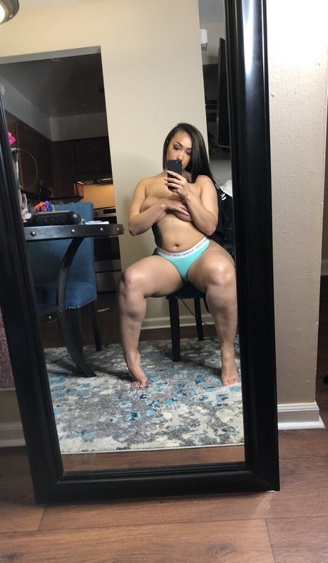 robynbanks star nude pic