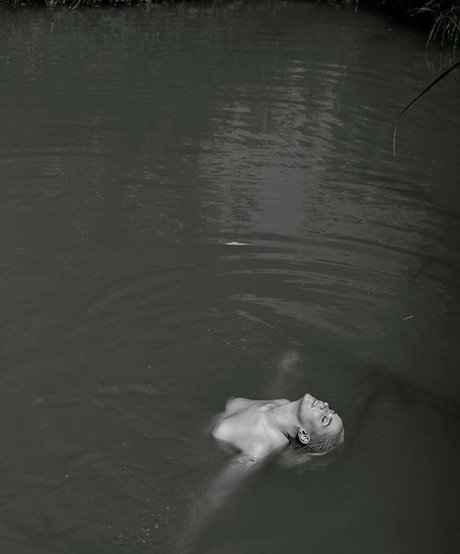 Yuval Gold model xxx archive