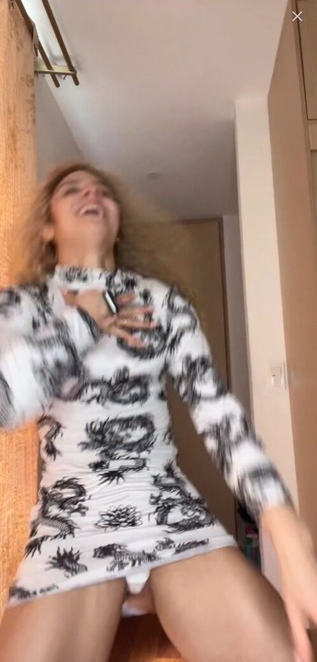 official miel sexy pornstar gallery