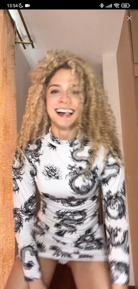 official miel nude star pic