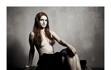 helena bun model hot picture