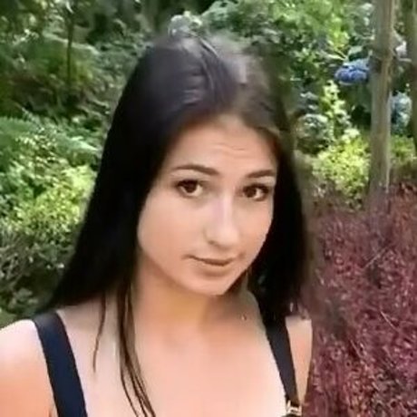 kari pon hd model gallery