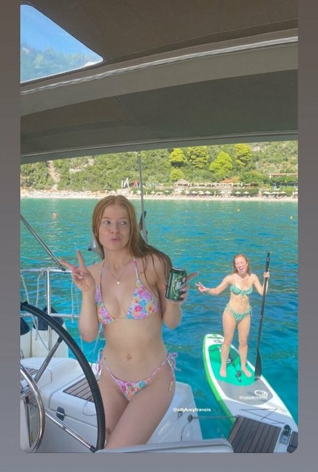 Allylucyfrancis model best picture