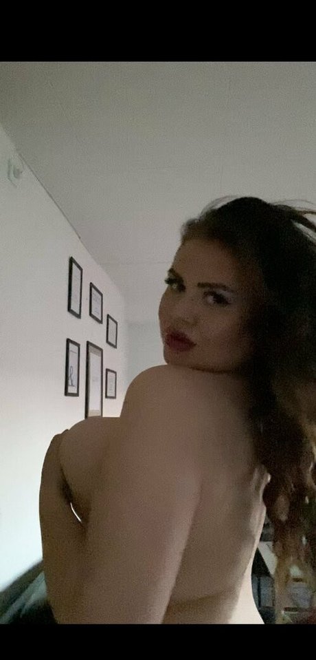 nellu crazy free actress picture