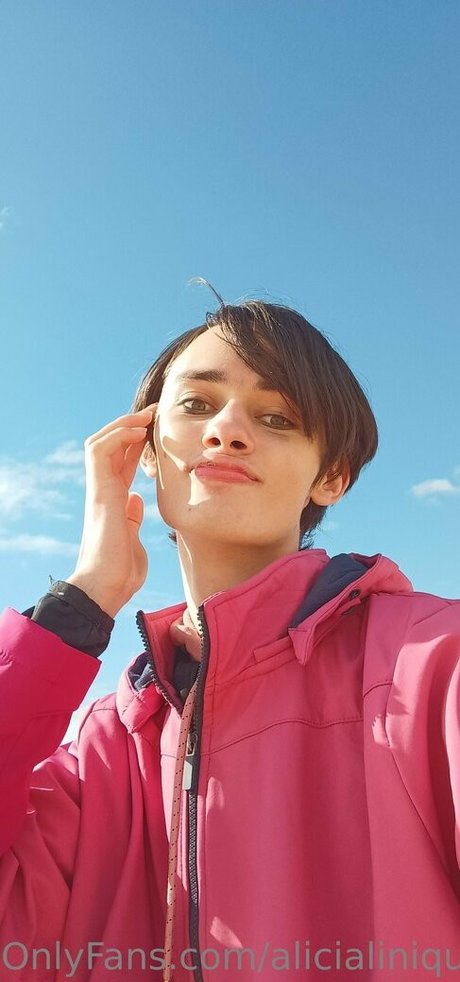 alicialiniquinn hd pornstar picture