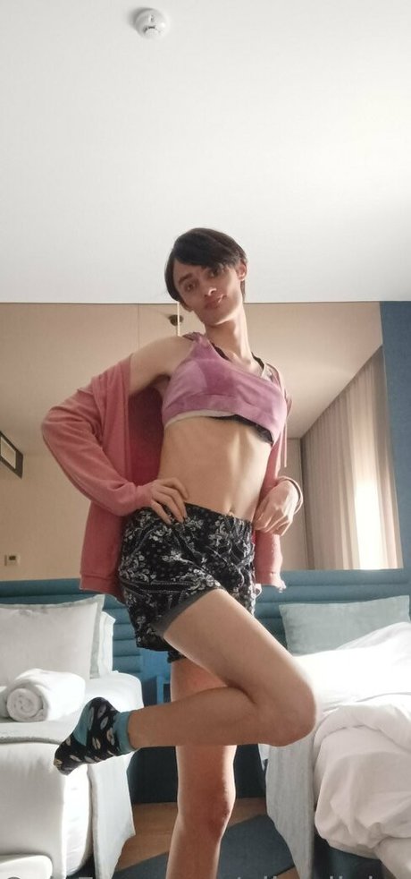 alicialiniquinn model porn pics