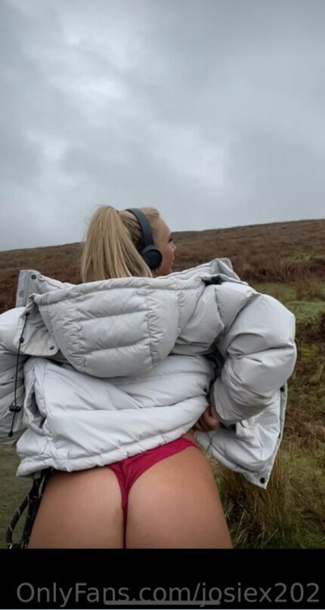 Josie Broom art actress galleries