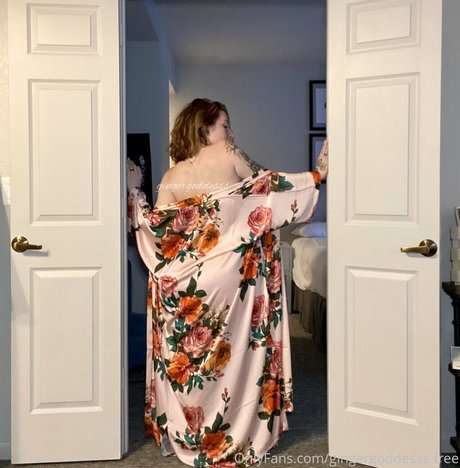 gingergoddesss free top pornstar pic