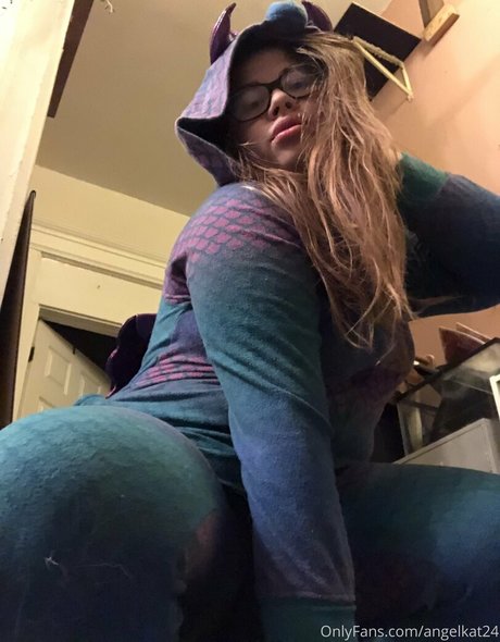 angelkat24 high quality actress pic