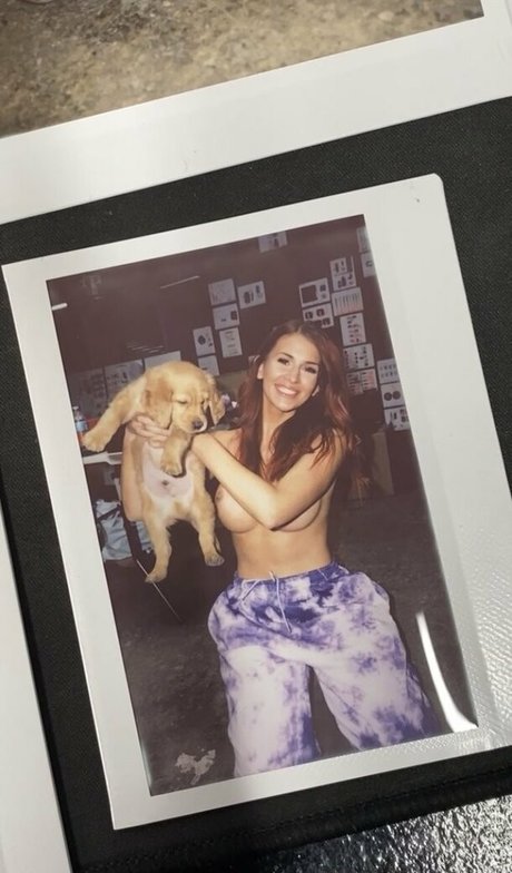 Molliipop pretty actress photos