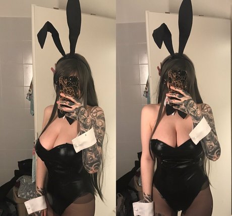 Hellpendragon star naked archive