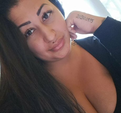 Csimbora Barbara porn actress pics