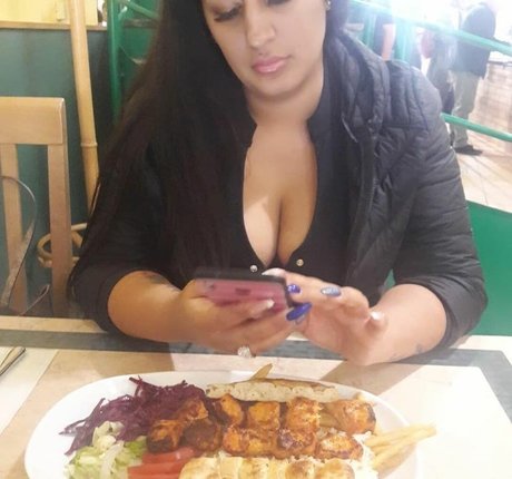 Csimbora Barbara star sex pics