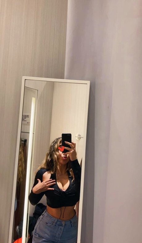 Nilaiyah Rey top star gallery