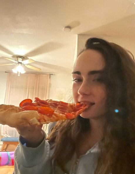 hnnnyy model nice pics