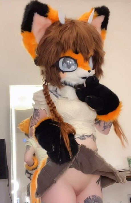 emberstarfur model nudes pictures