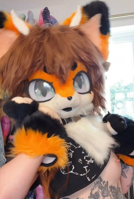 emberstarfur sexy actress pictures