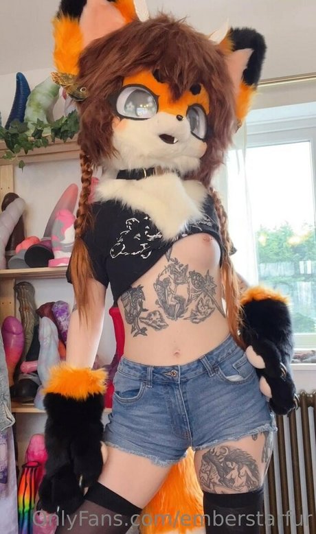 emberstarfur erotic model pictures