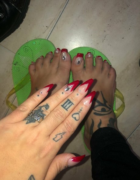 latinamarina pretty pornstar photo