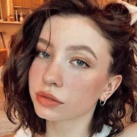 Katelyn Nacon beautiful pornstar pics