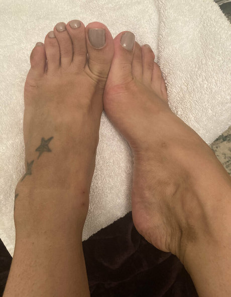 thedollybig high quality actress images