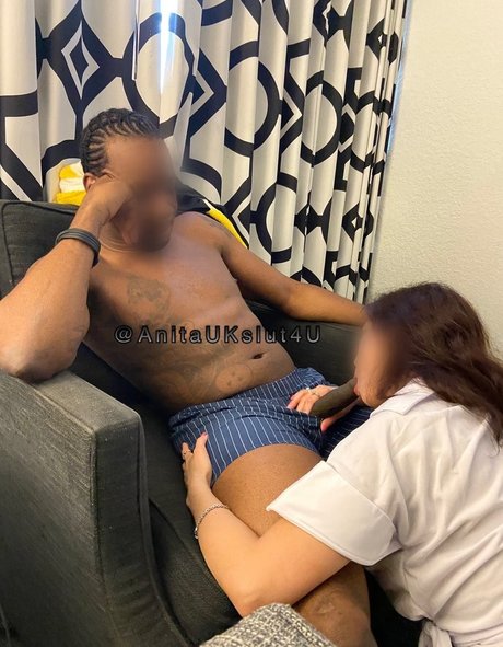 AnitaUKslut4u star beautiful image