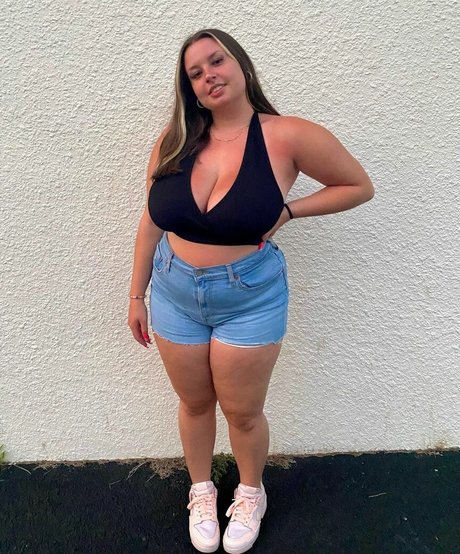 Mary R model adult picture