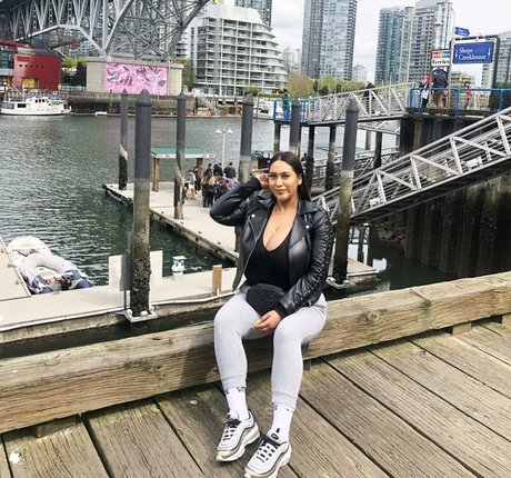 realroses star nudes galleries