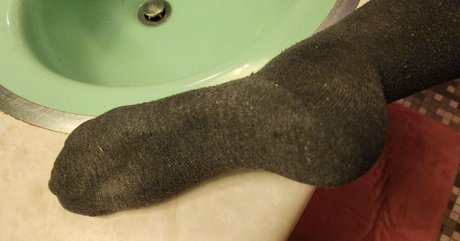 feetbeth hd actress picture