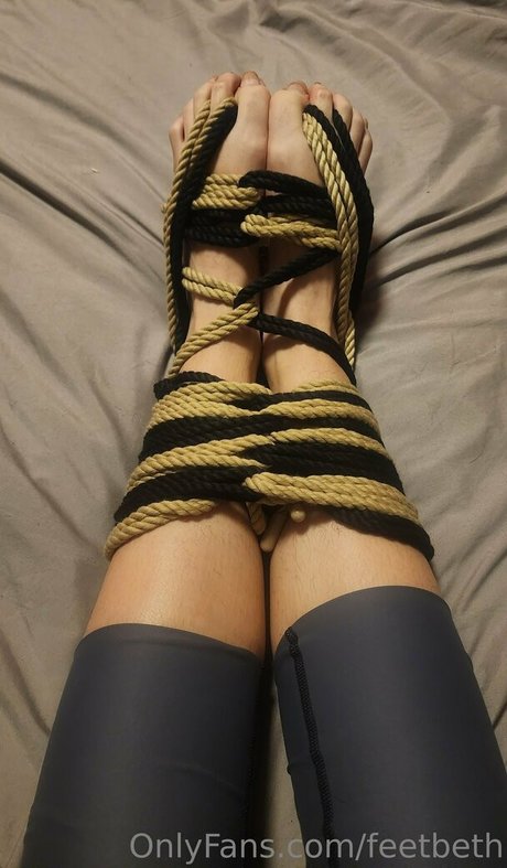 feetbeth model pornographic gallery