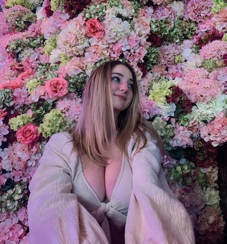 Jolie B nudes actress images