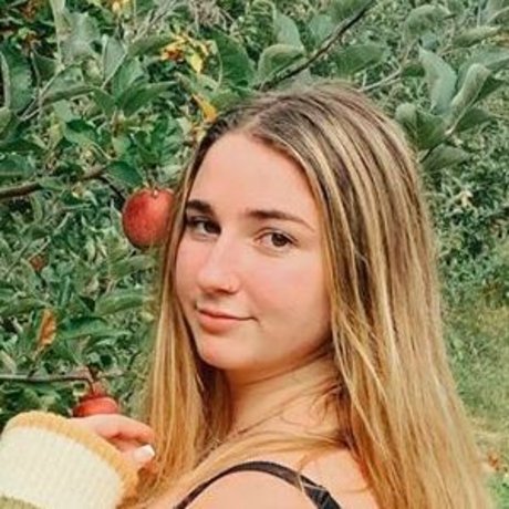 Jolie B exclusive star pics