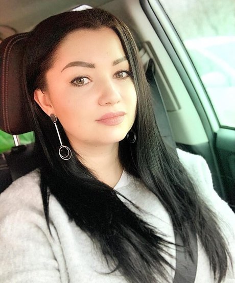 Irina P pornstar art pics