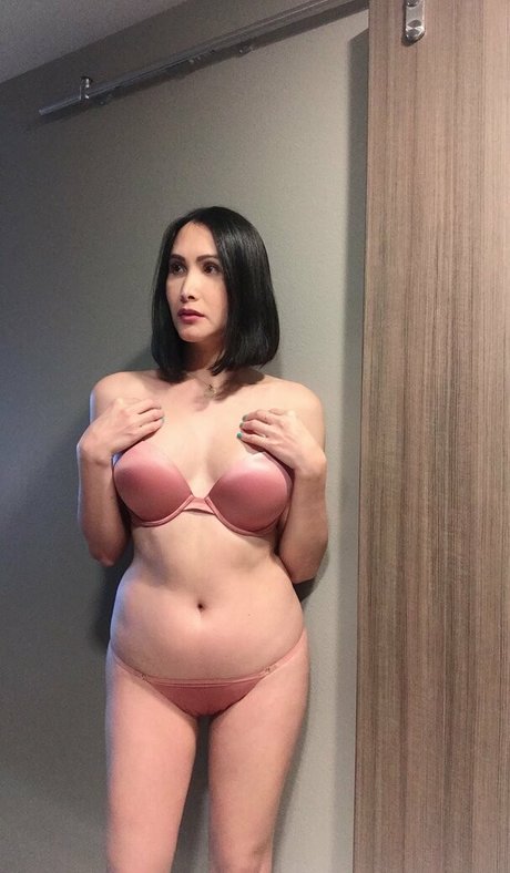 Yurisexy88 model beautiful archive