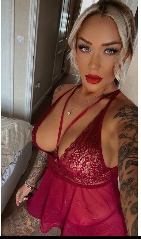 Faye Padley pretty pornstar galleries