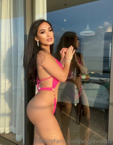 Angie VuHa model best img