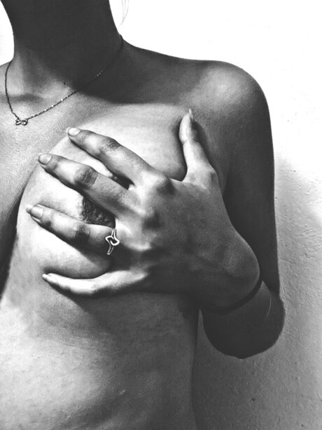 Lilith Sanctum hot star images