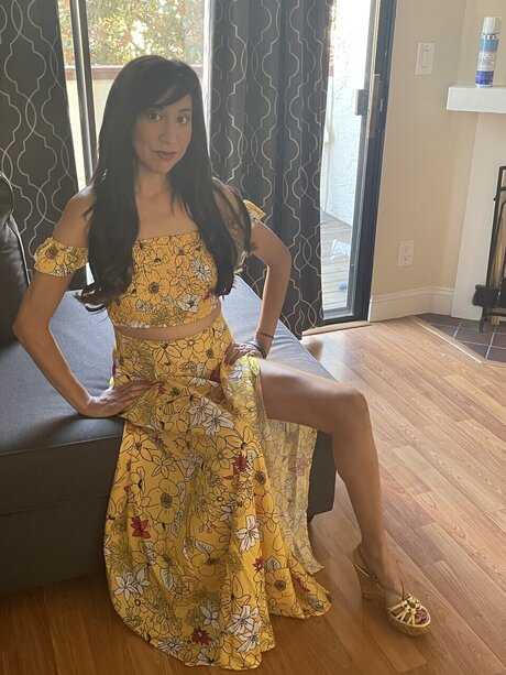 Hollygolightly erotic pornstar img