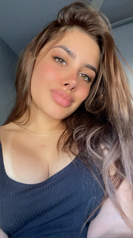 Brigitte hot actress picture