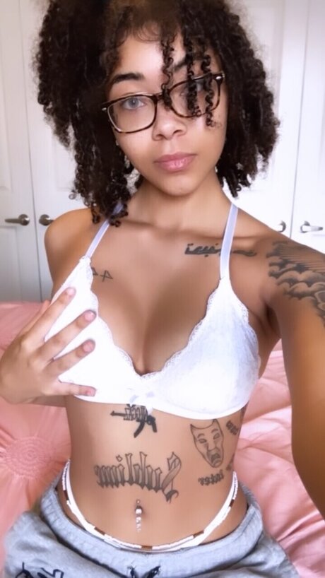 Britain erotic star picture