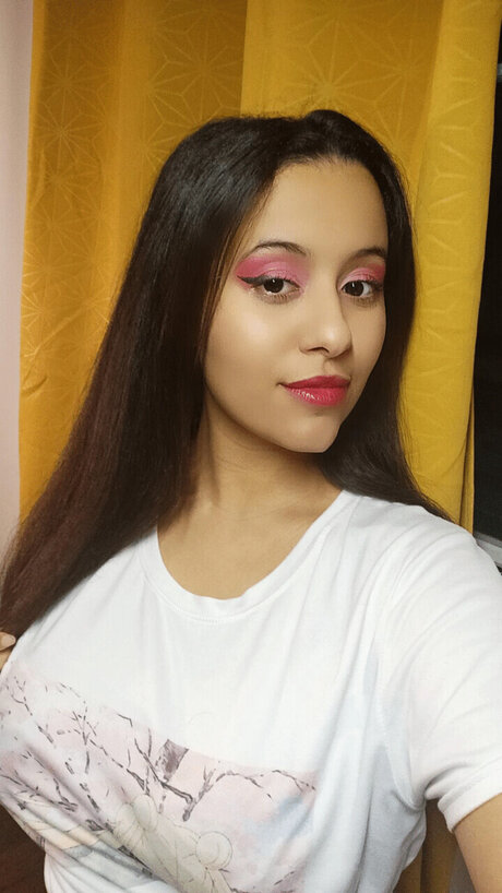 Kosmo model pretty archive