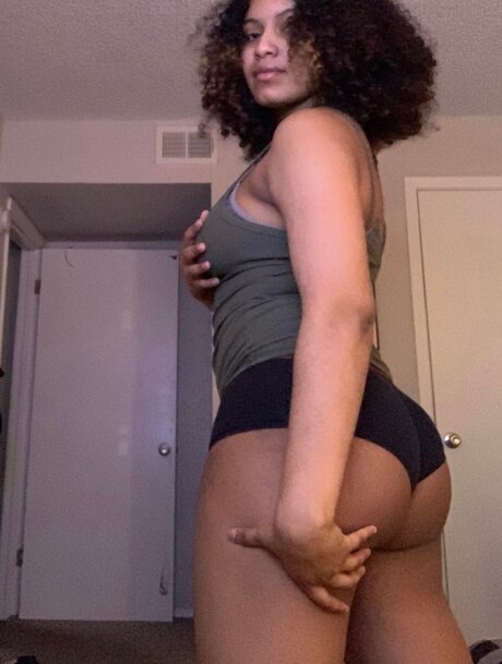 Kasswnoass star adult pic