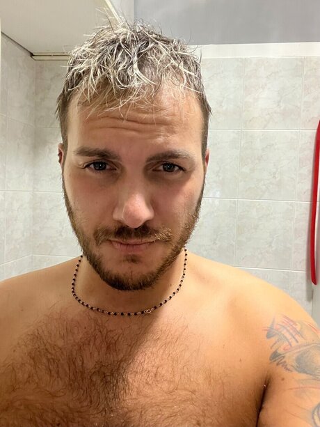 MR L porn model photos