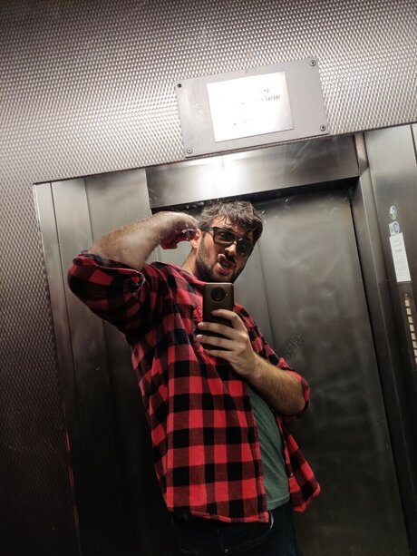 Ljubo star pretty pics