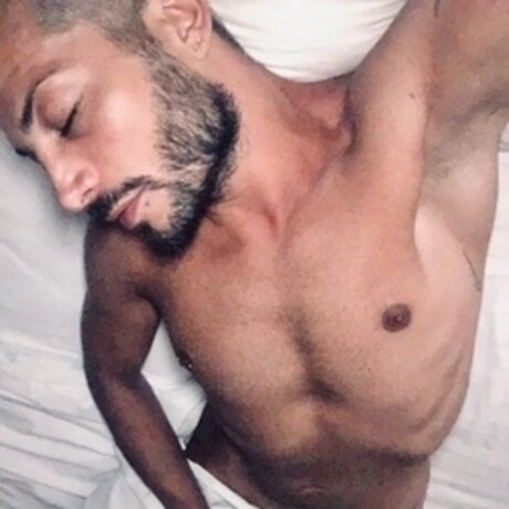 Loris pretty star photo