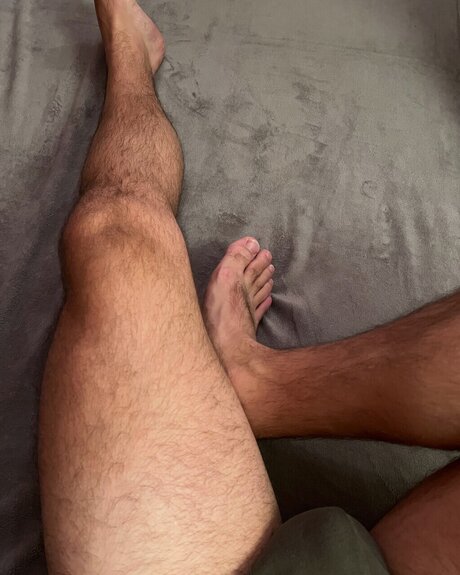 YourGuy star top img