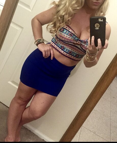 AMarieXo best model photos