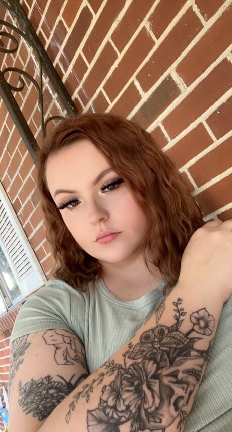 maddie model pornographic pic