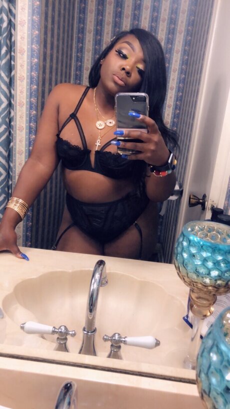 Rodricka hot actress gallery